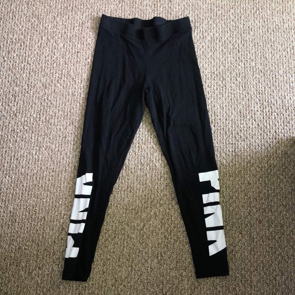 PINK Victoria’s Secret leggings